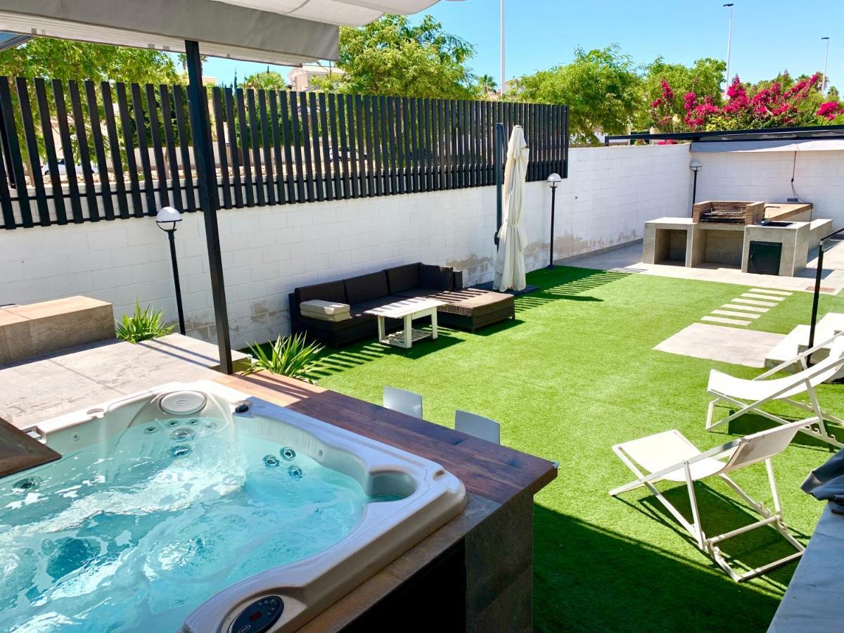 9 Moderna Independiente -jacuzzi- Gran Alacant Villa